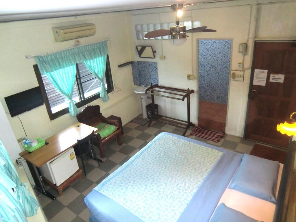 Residence House Trat Rum bild