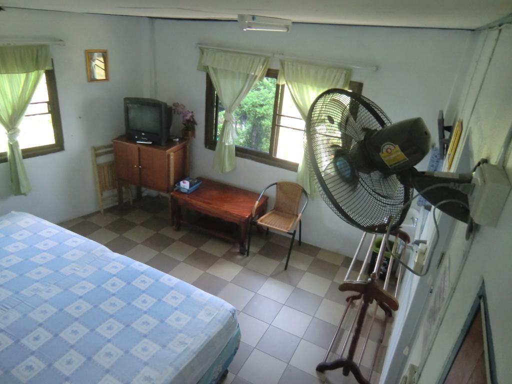 Residence House Trat Rum bild